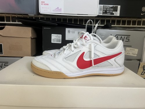 Taglia nike gato white - taglia,